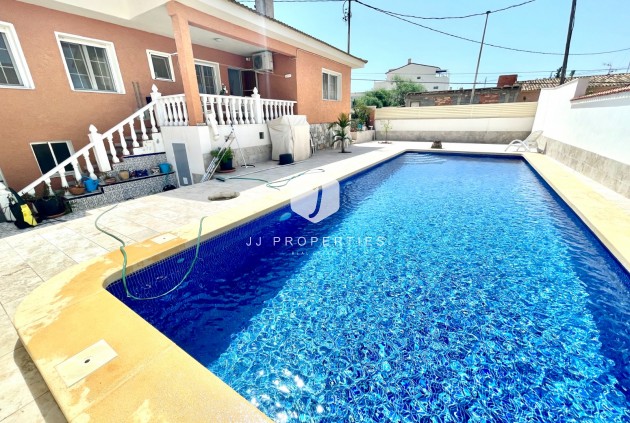 D'occasion - Villa -
Benijofar - Costa Blanca