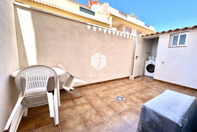 Z drugiej ręki - Mieszkanie w bloku -
La Zenia - Costa Blanca