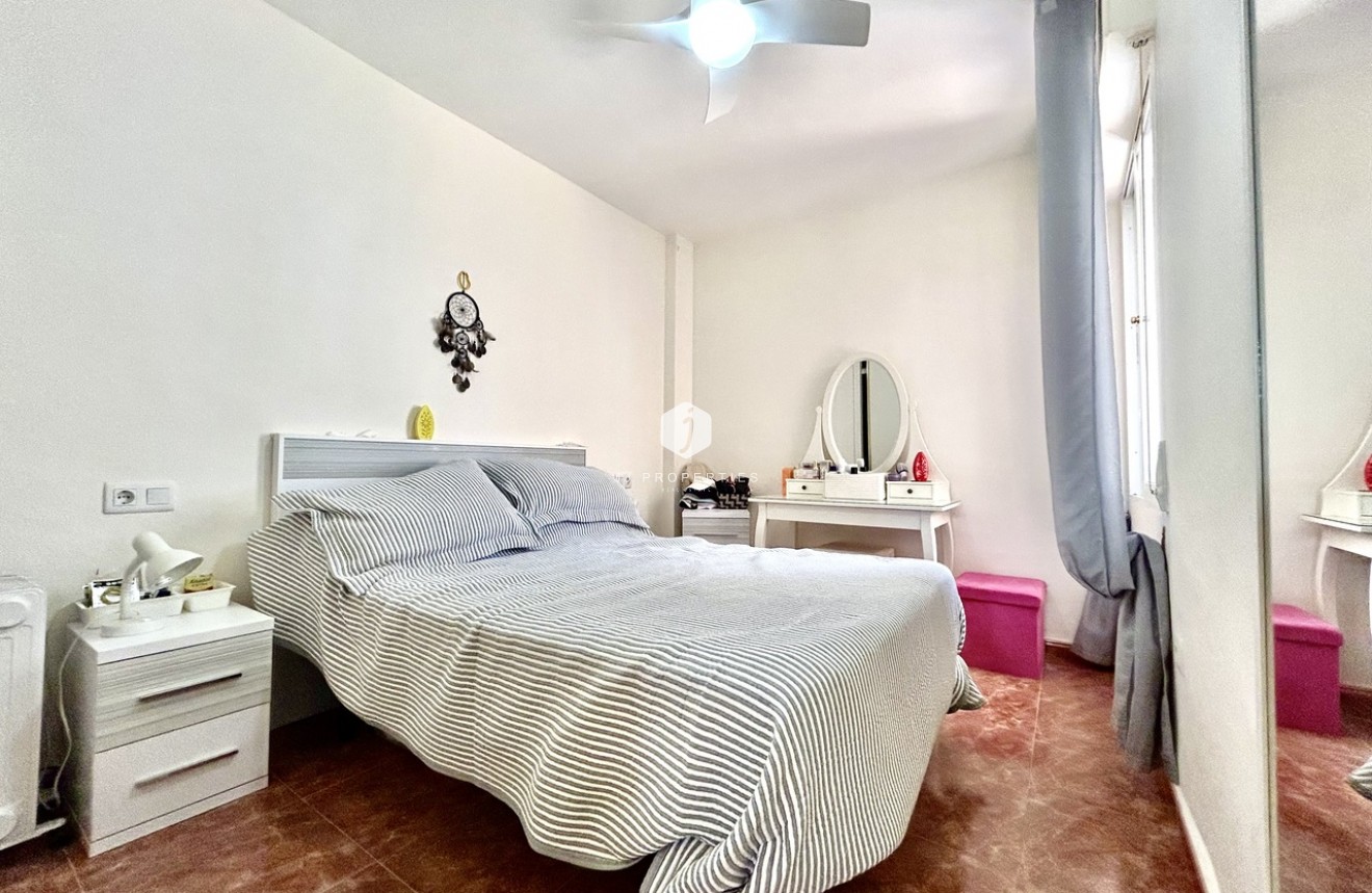 Z drugiej ręki - Mieszkanie w bloku -
La Zenia - Costa Blanca