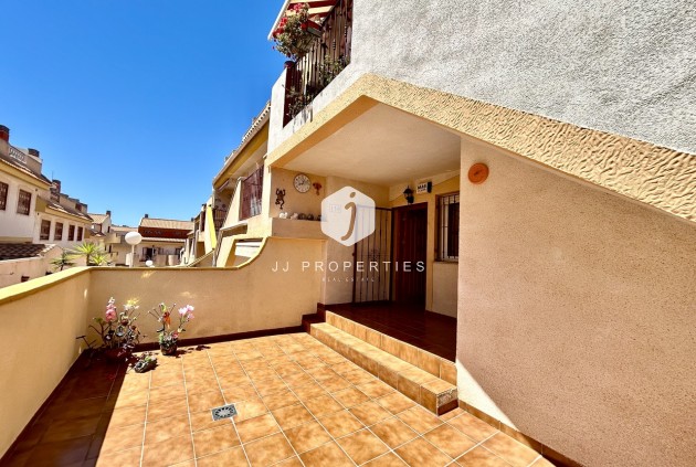 Z drugiej ręki - Mieszkanie w bloku -
La Zenia - Costa Blanca
