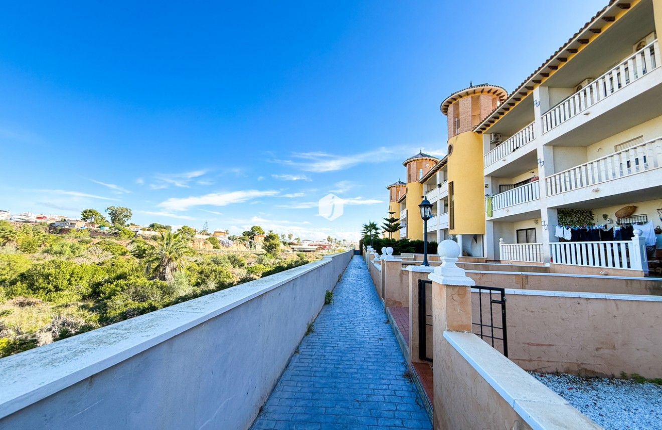 D'occasion - Appartement -
Cabo Roig - Costa Blanca