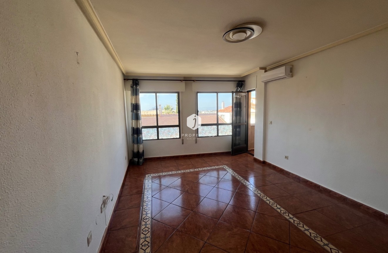 Z drugiej ręki - Mieszkanie w bloku -
Benijofar - Costa Blanca