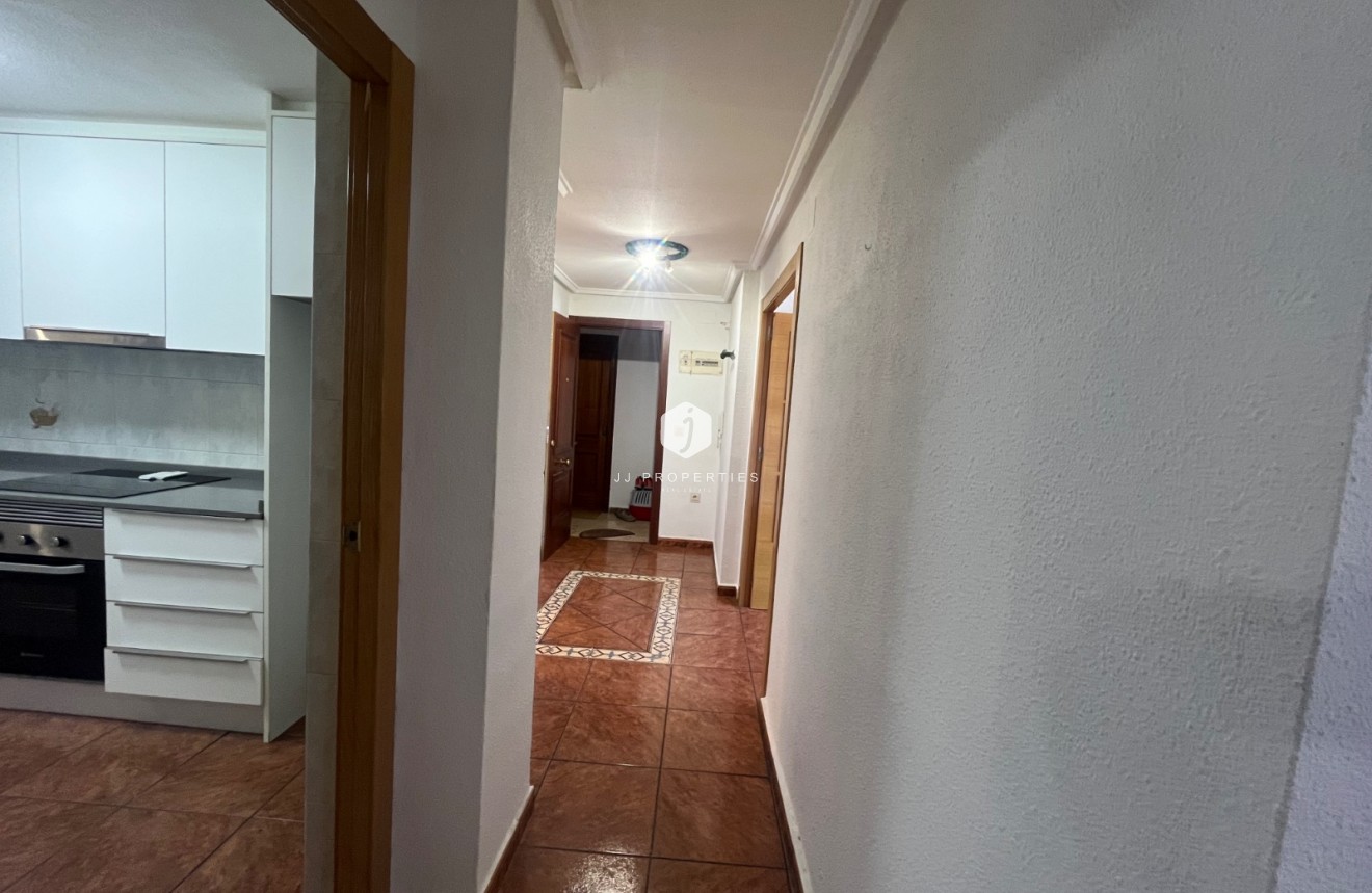 Z drugiej ręki - Mieszkanie w bloku -
Benijofar - Costa Blanca
