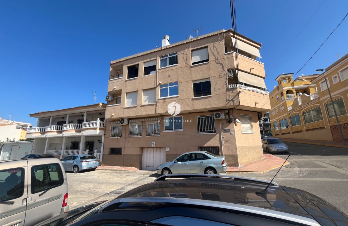 Z drugiej ręki - Mieszkanie w bloku -
Benijofar - Costa Blanca