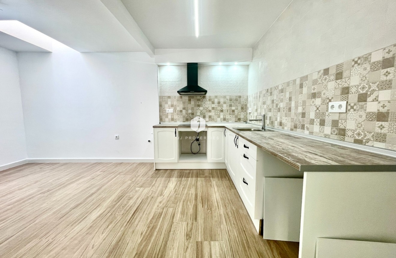 Segunda mano - Chalet -
Daya Vieja - Costa Blanca