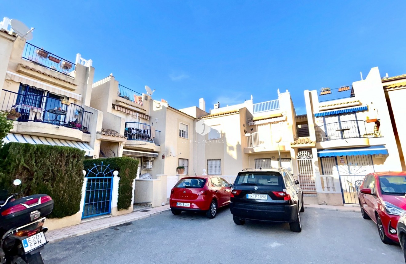 Aus zweiter Hand - Wohnung -
Torrevieja - Costa Blanca