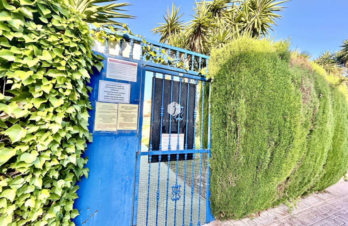 Aus zweiter Hand - Wohnung -
Torrevieja - Costa Blanca