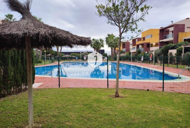 Z drugiej ręki - Mieszkanie w bloku -
Orihuela Costa - Horizonte - La Campana