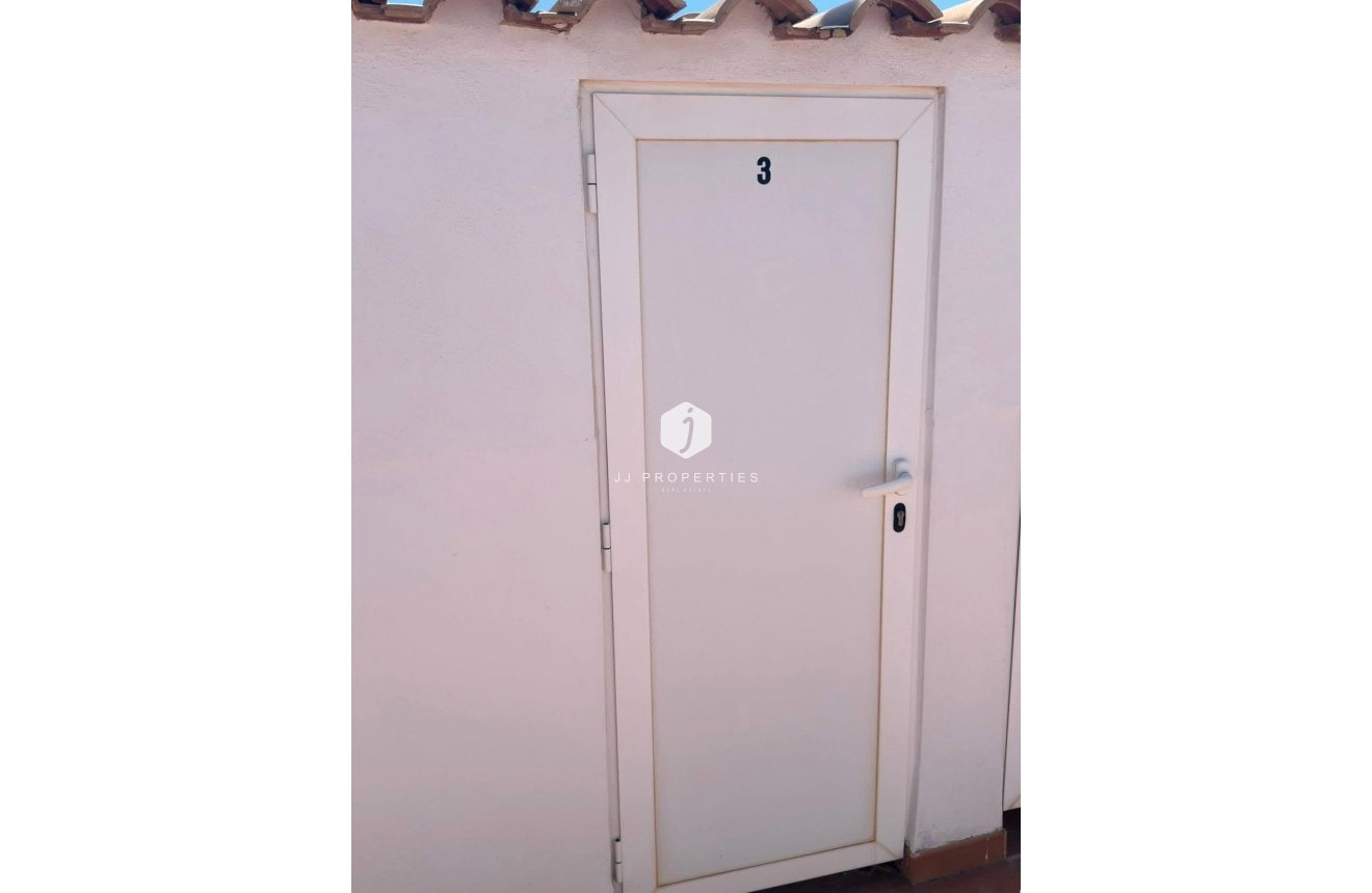 Segunda mano - Apartamento / piso -
Torrevieja - Nueva Torrevieja