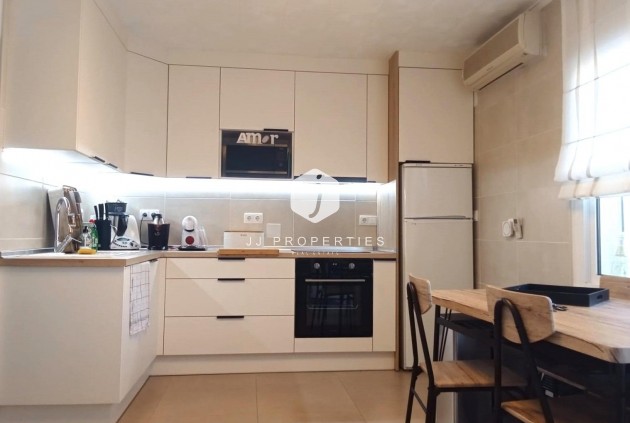 Resale - Bungalow -
Torrevieja - Torretas