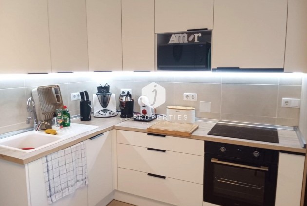 Resale - Bungalow -
Torrevieja - Torretas