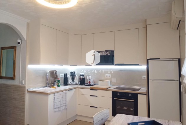 Resale - Bungalow -
Torrevieja - Torretas