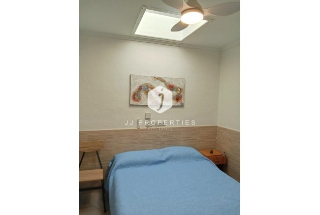 Resale - Bungalow -
Torrevieja - Torretas