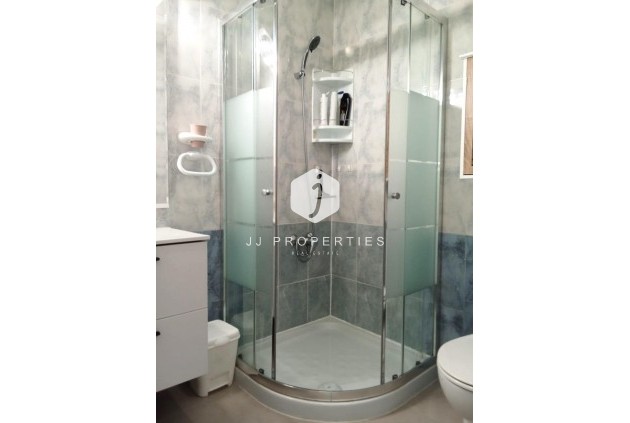 Resale - Bungalow -
Torrevieja - Torretas