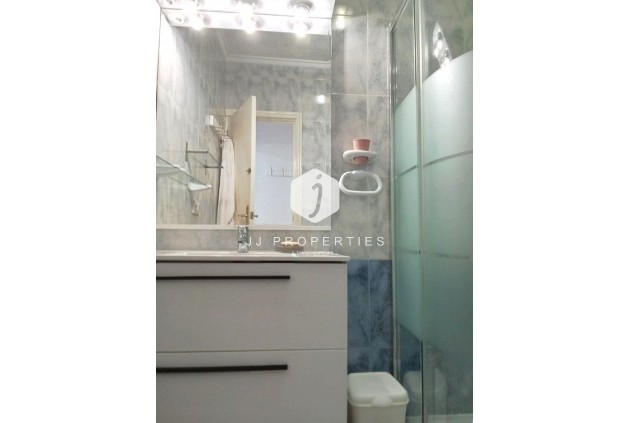 Resale - Bungalow -
Torrevieja - Torretas