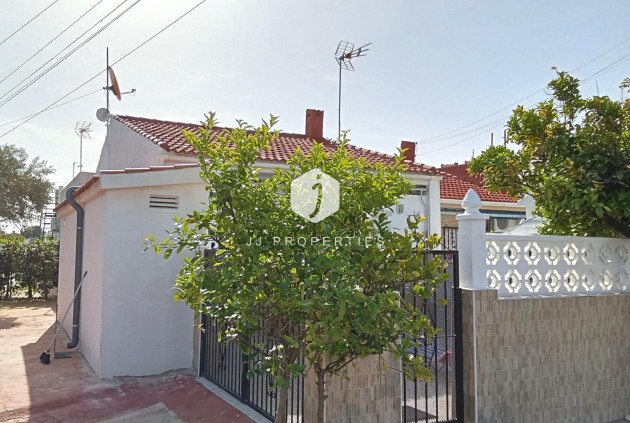 Resale - Bungalow -
Torrevieja - Torretas