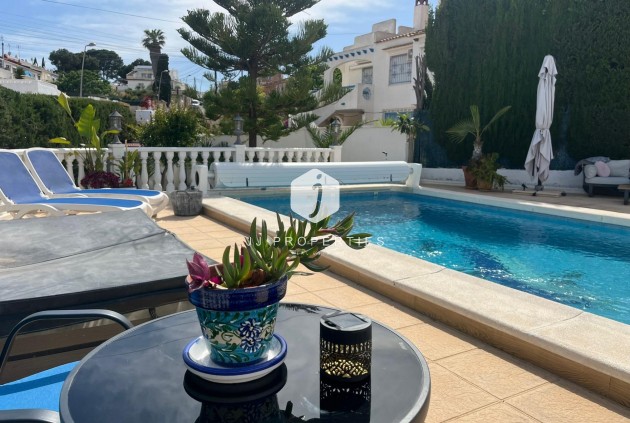 D'occasion - Chalet -
Torrevieja - Los Balcones