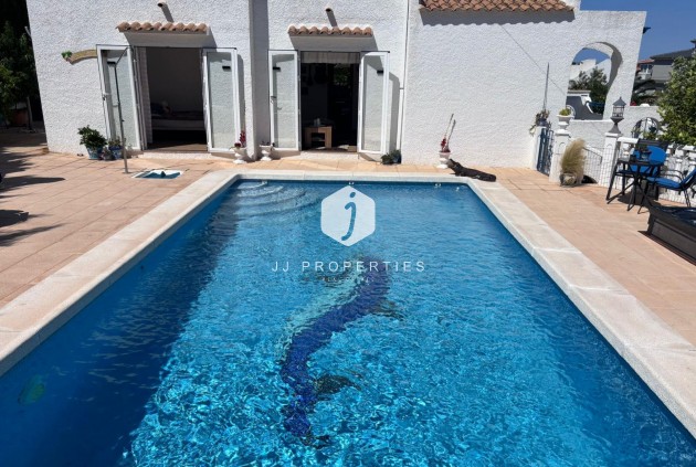 D'occasion - Chalet -
Torrevieja - Los Balcones