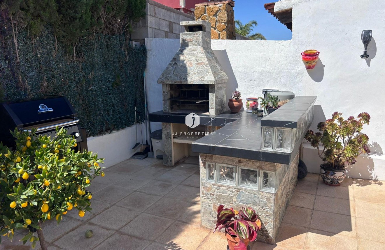 D'occasion - Chalet -
Torrevieja - Los Balcones