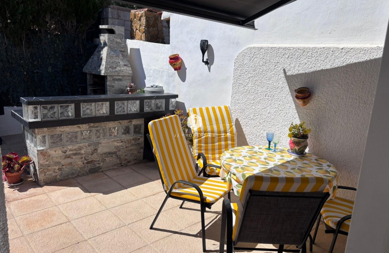 D'occasion - Chalet -
Torrevieja - Los Balcones
