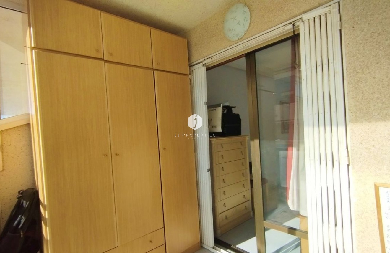 Resale - Apartment / flat -
Torrevieja - Costa Blanca