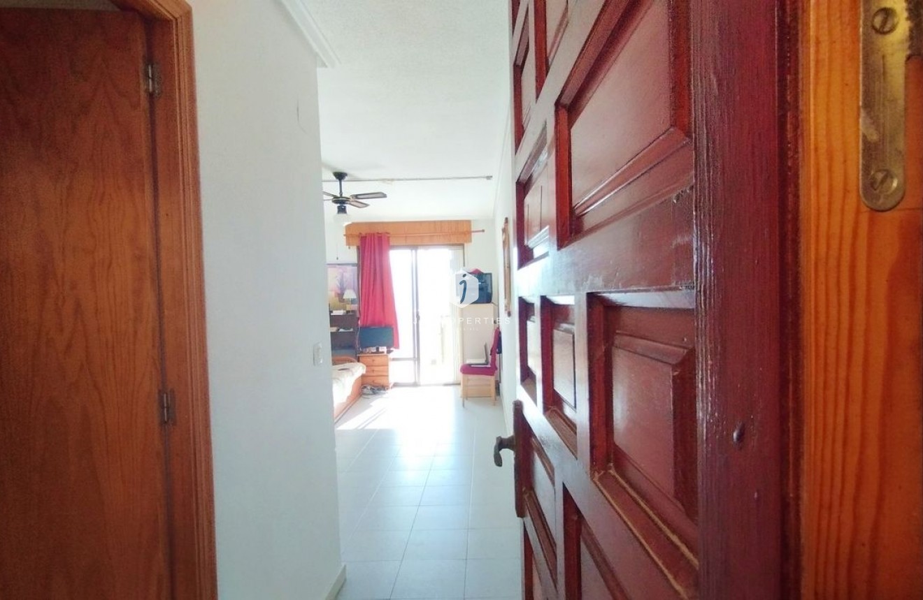 Resale - Apartment / flat -
Torrevieja - Costa Blanca