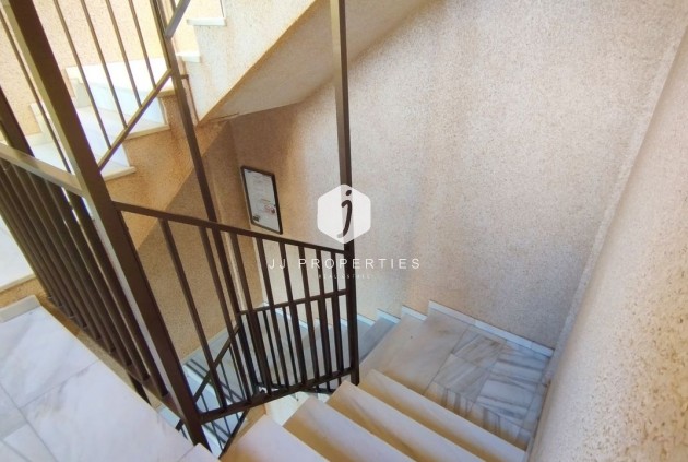 Resale - Apartment / flat -
Torrevieja - Costa Blanca