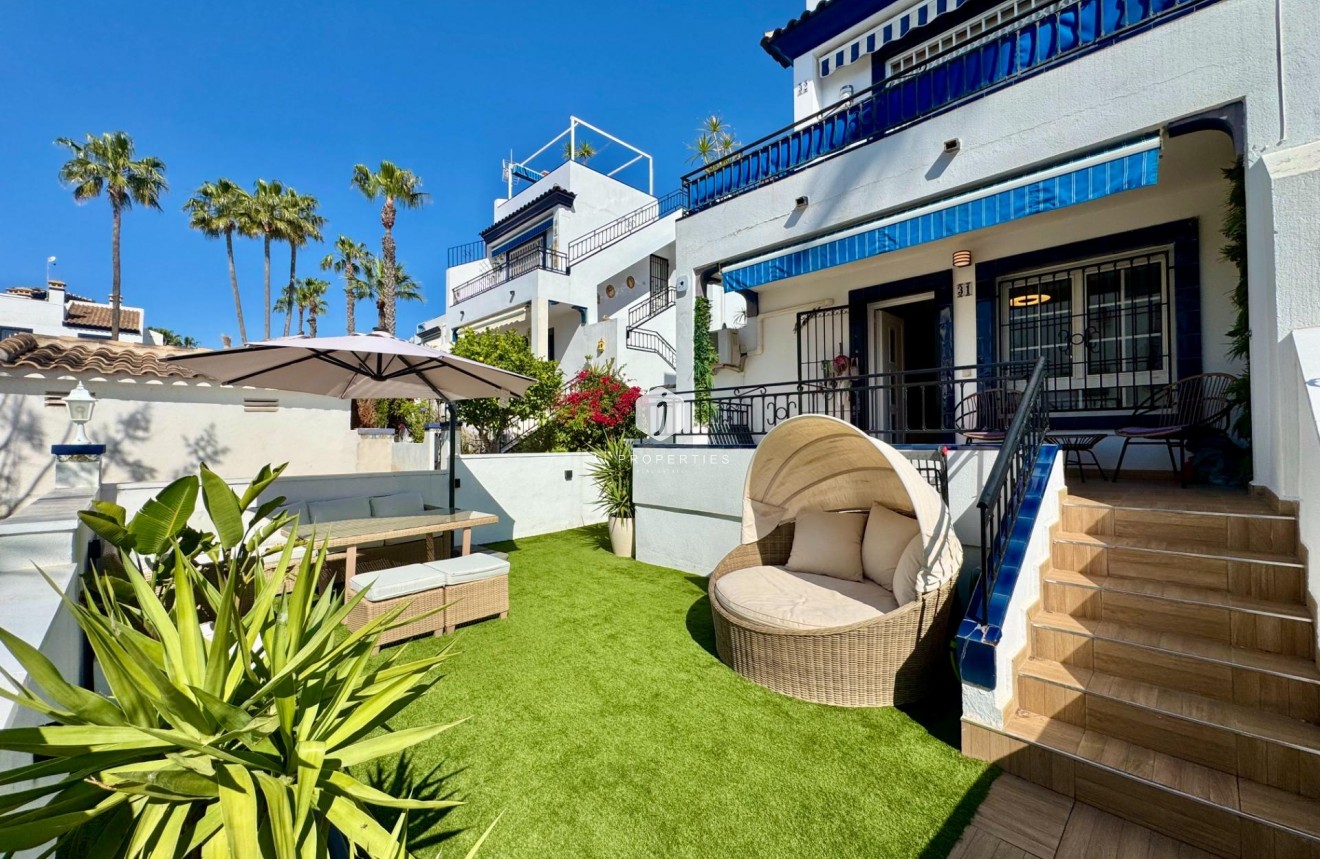 Aus zweiter Hand - Bungalow -
Orihuela Costa - Villamartín-las Filipinas