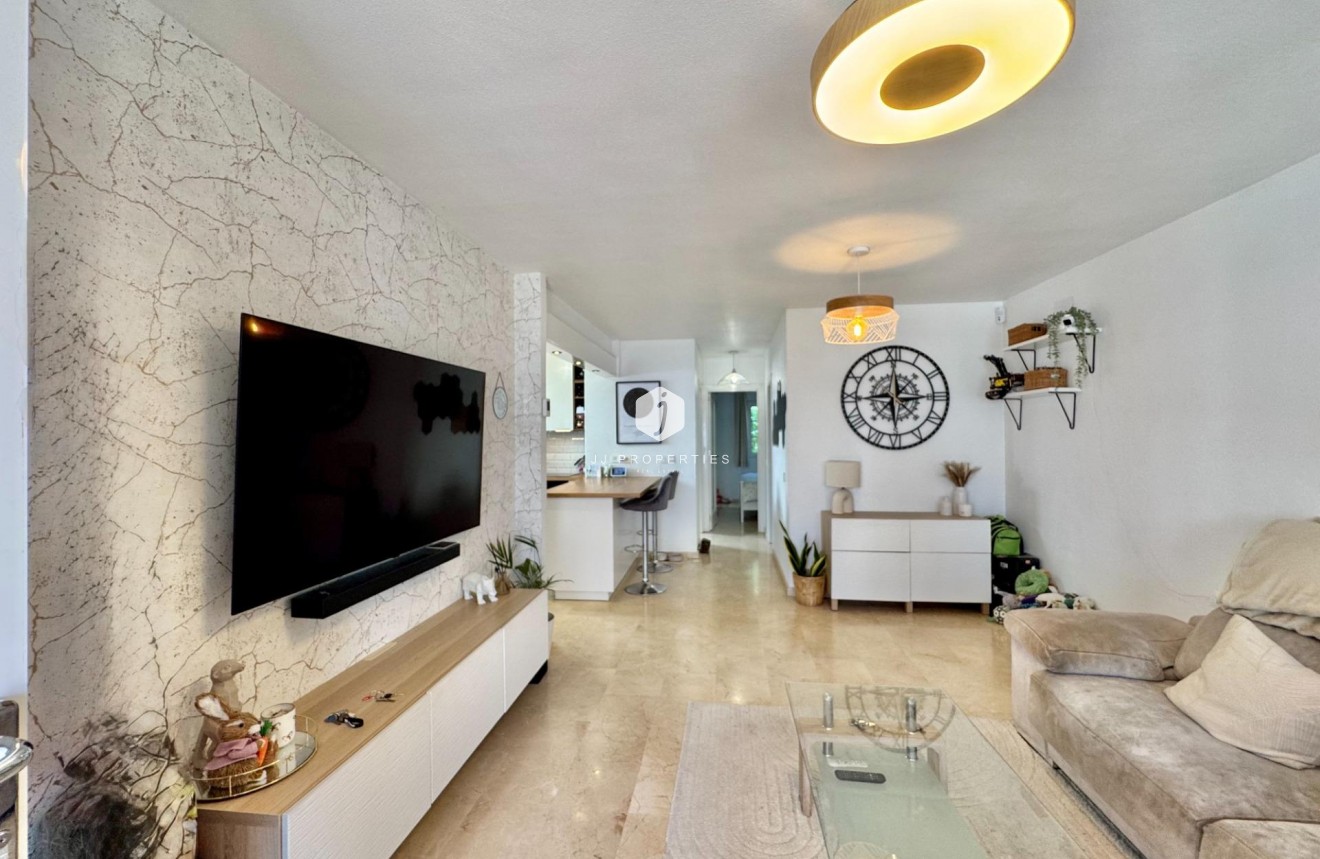 Aus zweiter Hand - Bungalow -
Orihuela Costa - Villamartín-las Filipinas