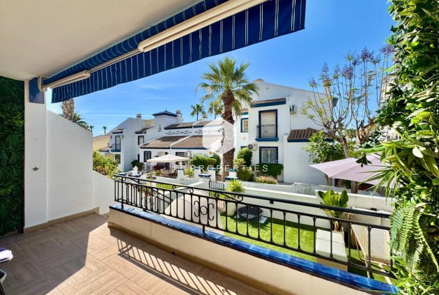 Aus zweiter Hand - Bungalow -
Orihuela Costa - Villamartín-las Filipinas