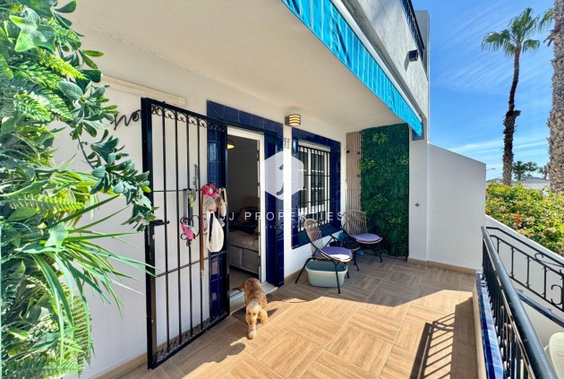 Aus zweiter Hand - Bungalow -
Orihuela Costa - Villamartín-las Filipinas