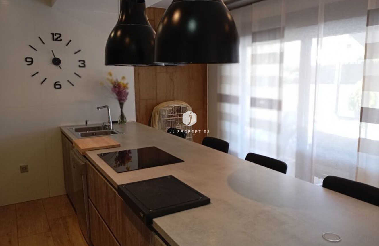 D'occasion - Villa -
Daya Nueva - Costa Blanca