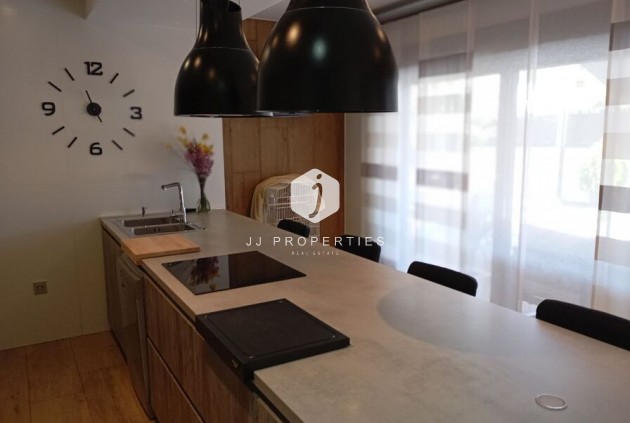 D'occasion - Villa -
Daya Nueva - Costa Blanca