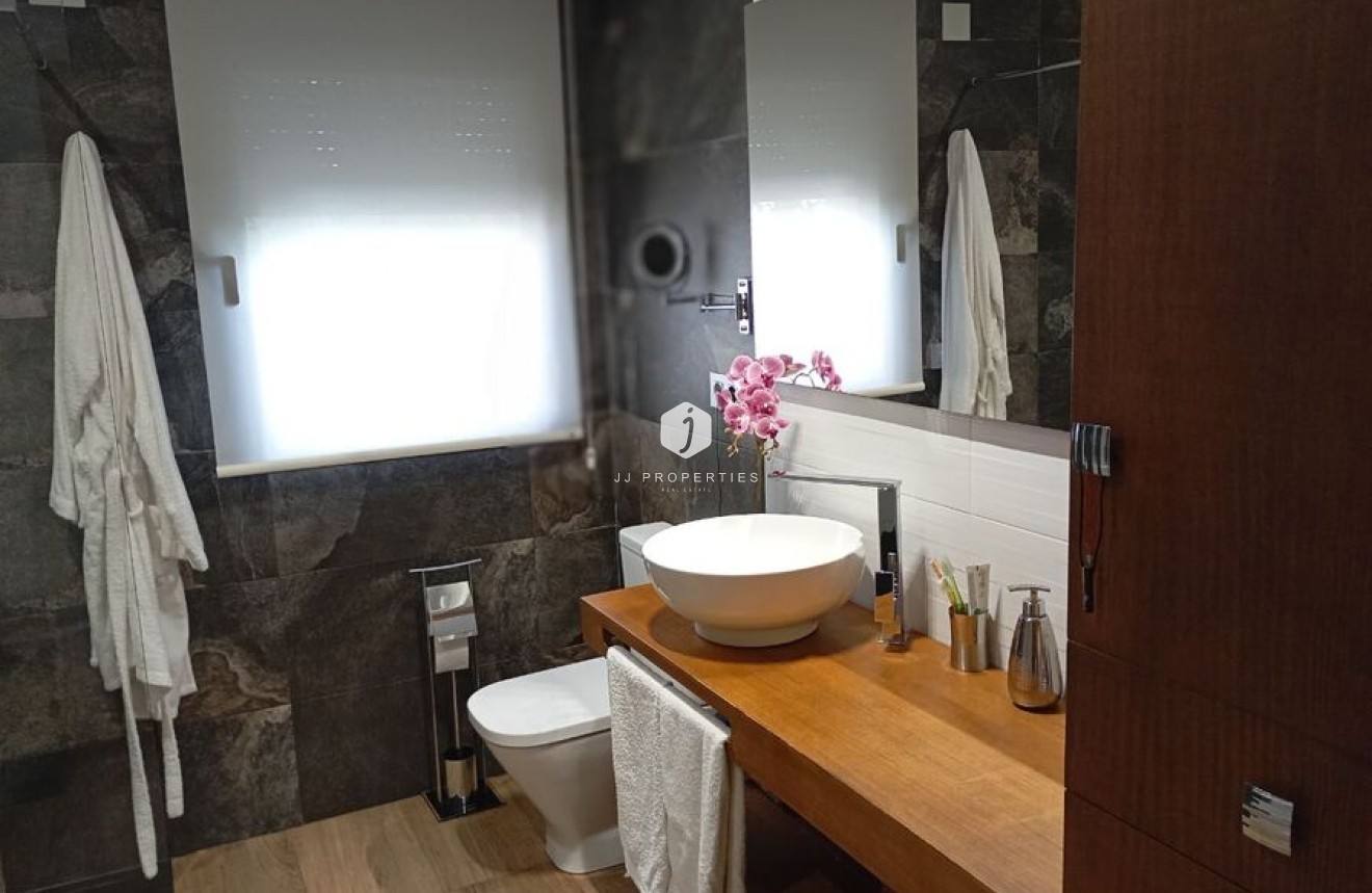 D'occasion - Villa -
Daya Nueva - Costa Blanca