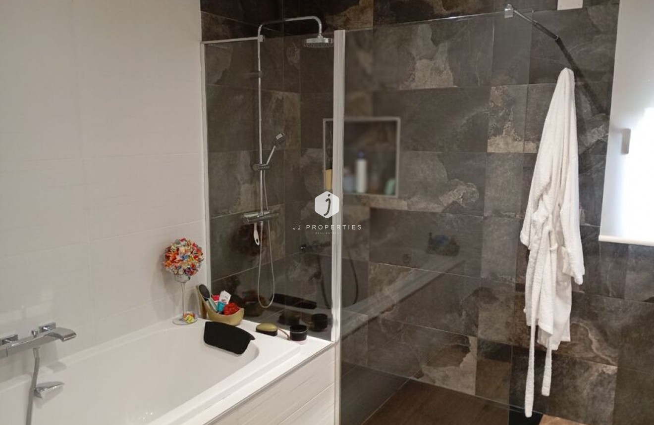 D'occasion - Villa -
Daya Nueva - Costa Blanca
