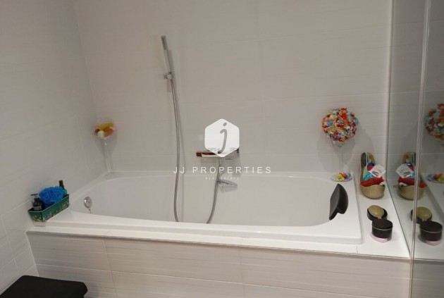 D'occasion - Villa -
Daya Nueva - Costa Blanca