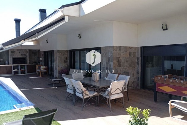 D'occasion - Villa -
Daya Nueva - Costa Blanca