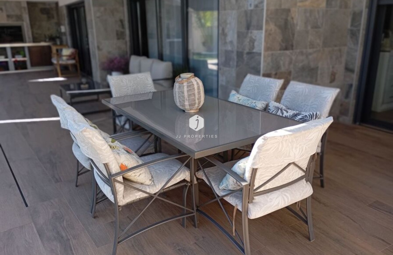 D'occasion - Villa -
Daya Nueva - Costa Blanca
