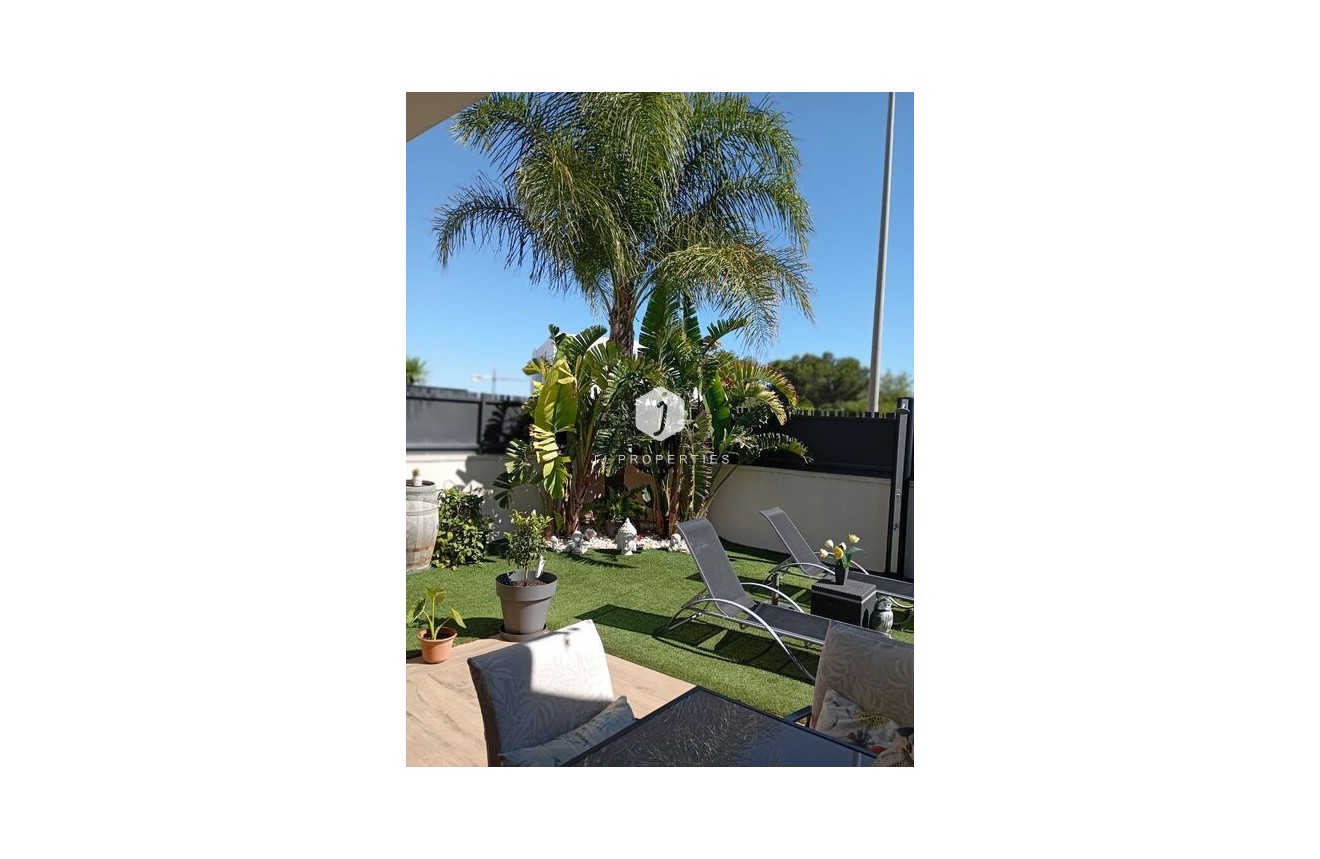 D'occasion - Villa -
Daya Nueva - Costa Blanca