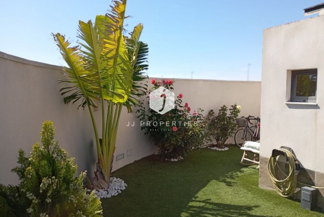 D'occasion - Villa -
Daya Nueva - Costa Blanca