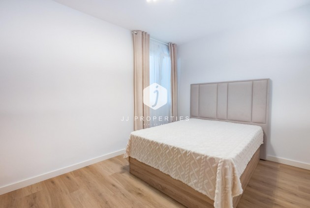 D'occasion - Appartement -
Torrevieja - Playa del Cura