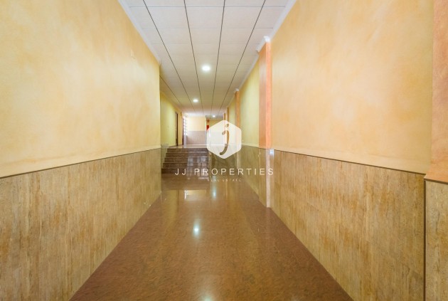 D'occasion - Appartement -
Torrevieja - Playa del Cura