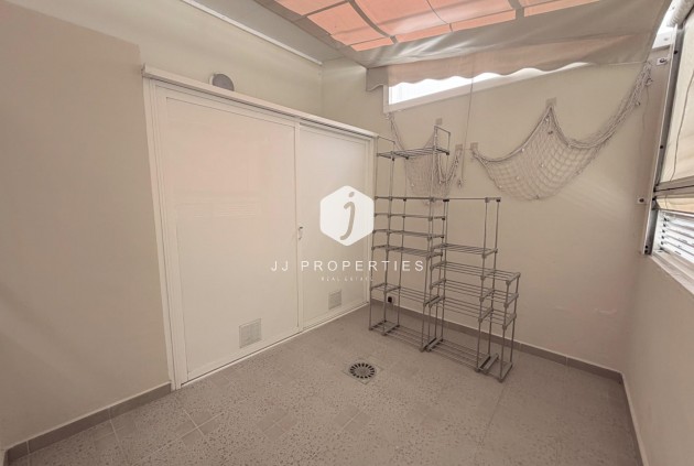 Aus zweiter Hand - Wohnung -
Torrevieja - La Mata Pueblo