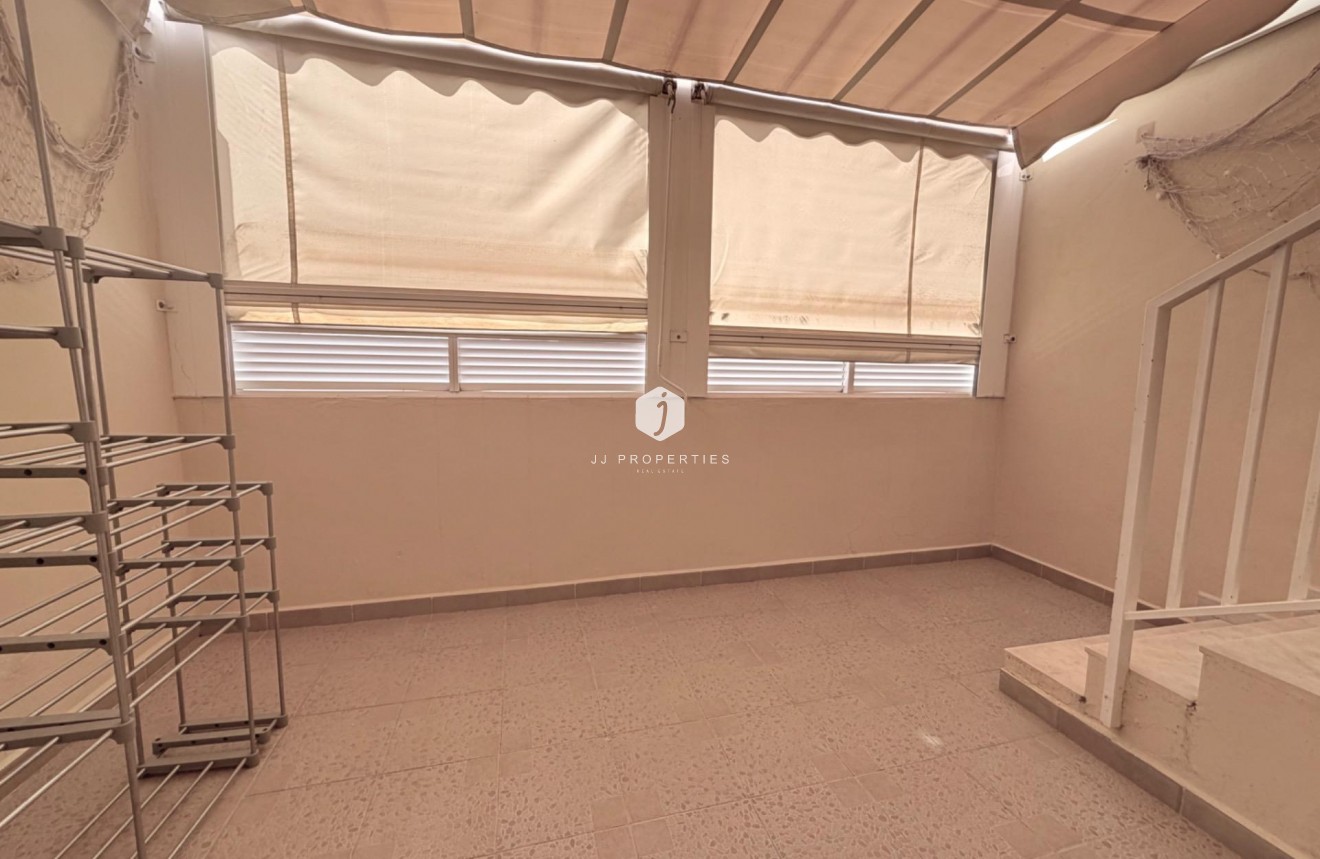 Aus zweiter Hand - Wohnung -
Torrevieja - La Mata Pueblo