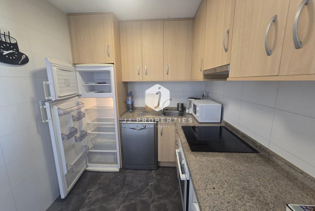 Resale - Apartment / flat -
Torrevieja - Centro