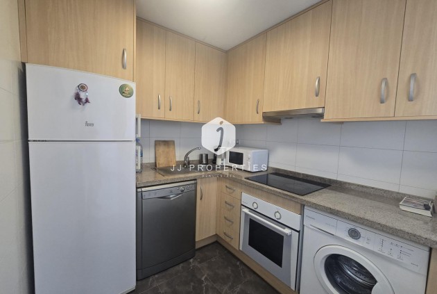 Resale - Apartment / flat -
Torrevieja - Centro