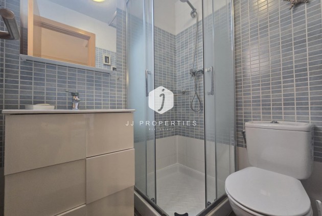Resale - Apartment / flat -
Torrevieja - Centro
