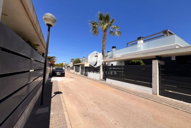 Z drugiej ręki - Villa -
Orihuela Costa - Lomas de Cabo Roig