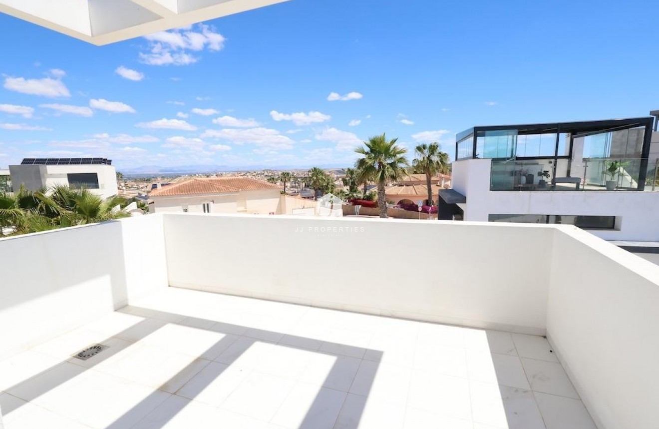 D'occasion - Villa -
Rojales - Inland