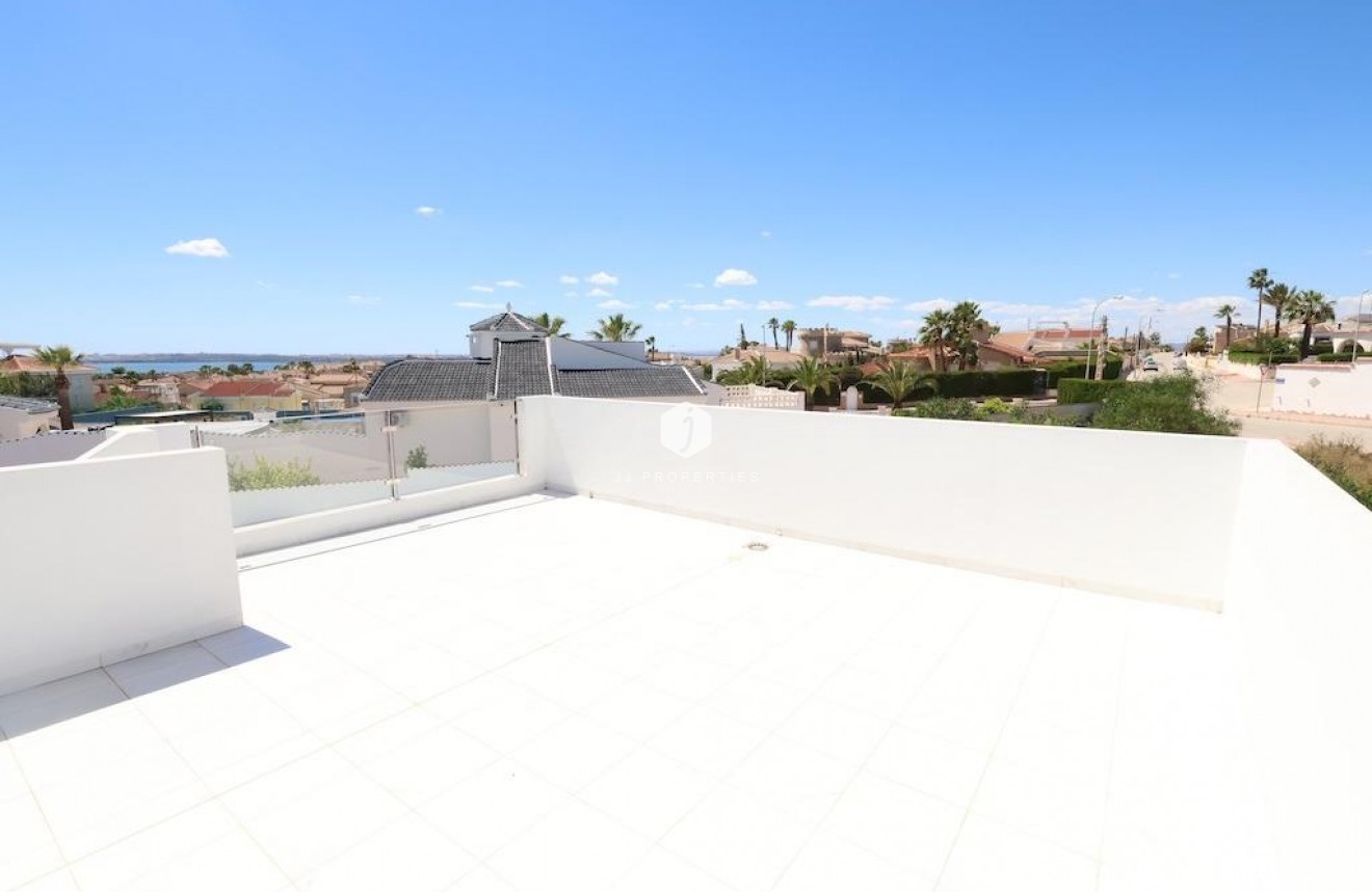 D'occasion - Villa -
Rojales - Inland